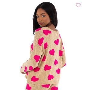 Beach riot beach sweater in Valentine heart taupe & pink size XS NWT